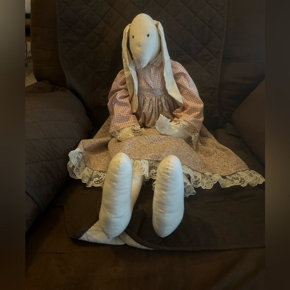 Stuffed door hanger bunny (pink only)